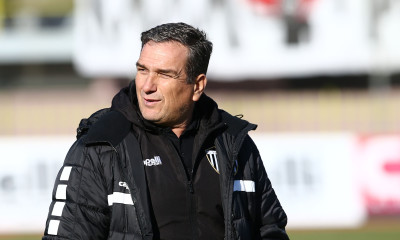 Βούζας: «Ο Τσιμίκας ετοιμάζεται να πάρει μεταγραφή»