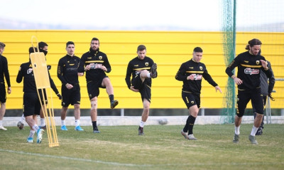 ΑΕΚ: Θεραπεία ο Τσιγκρίνσκι, διάστρεμμα ο Παουλίνιο