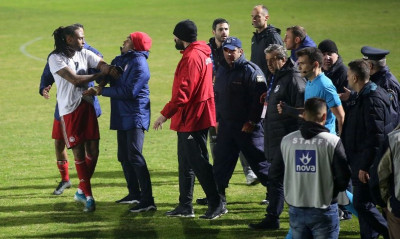 «Αυτά με τα ball boy, μόνο στην Ελλάδα γίνονται»… NOT! (video)