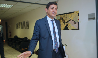 Συνάντηση Big 4: Έφτασε ο Αυγενάκης (video)