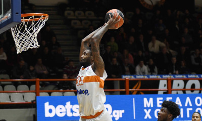 Ολυμπιακός: Ενισχύεται με Έλις (video)