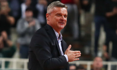 Βαζέχα: «Έχει το εύκολο γκολ ο Καρλίτος» (audio)