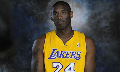 Η διπλή ανάρτηση του Σισέ για τον Κόμπε (photos)