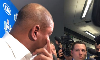 Ξέσπασε σε λυγμούς ο προπονητής των Κλίπερς για τον Κόμπι (video+photos)