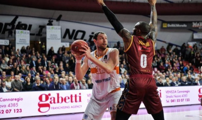 Βενέτσια - Προμηθέας 52-70: Με «σούπερ» Λουκά απέδρασε με το διπλό! (photos)