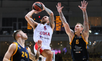 Χίμκι-ΤΣΣΚΑ Μόσχας 69-78: Πήρε τον «εμφύλιο» με την υπογραφή του Τζέιμς