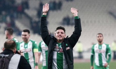 Παναθηναϊκός: Ένα με τον κόσμο ο Χατζηγιοβάνης (photos)