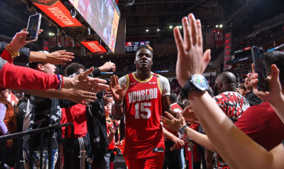 NBA: Συζητούν για ανταλλαγή Καπελά οι Ρόκετς (video)