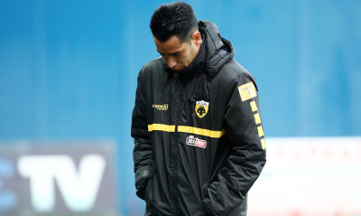 Επικό σκηνικό στο Αγρίνιο: Ο Αραούχο έστειλε την μπάλα σε... μπαλκόνι σπιτιού! (photos&video)