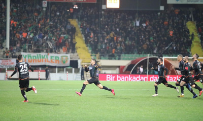 Τρομερή γκολάρα Μπακασέτα με την Αλάνιασπορ (photos+video)