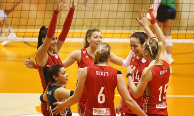 ΑΕΚ - Ολυμπιακός στους «8» του Κυπέλλου γυναικών!