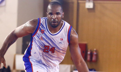 Στην αντεπίθεση για Σάμιουελς ο Πανιώνιος