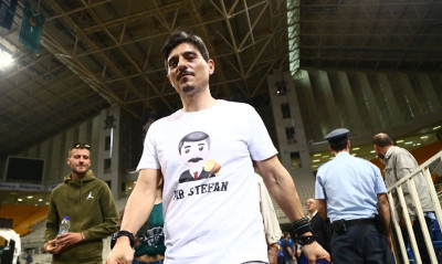 Toυς χαλάει το μυαλό, όποτε θέλει…