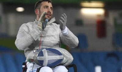 Ξιφασκία με αμαξίδιο: Ασημένιος ο Τριανταφύλλου