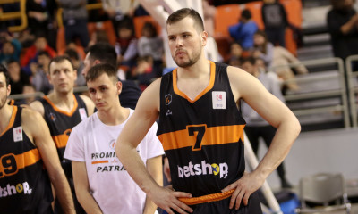 Το μπάσκετ του Ζήση και ο... Αγραβάνης!