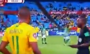 Απίστευτο σκηνικό: Αδιανόητες καθυστερήσεις σε κόρνερ...με τρεις κίτρινες! (video)