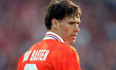 Η αποκάλυψη του Φαν Μπάστεν για Σάκι και Ιμπραΐμοβιτς