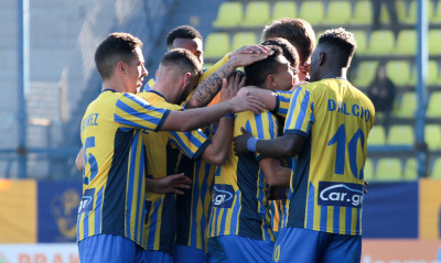 Παναιτωλικός: Με απουσίες στο Φάληρο