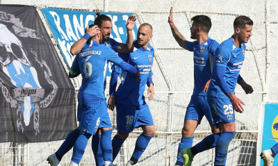 Football League: Σπουδαία «τρίποντα» για Ιωνικό, Καβάλα