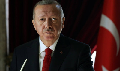 Νέα πρόκληση Ερντογάν: Οι Έλληνες πετούν βόμβες, όχι μονο χημικά