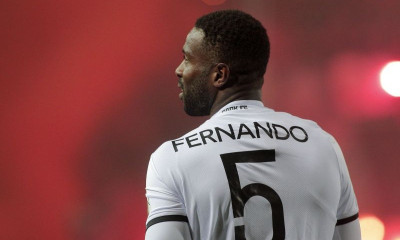 Γερό πλήγμα στον ΠΑΟΚ με Βαρέλα