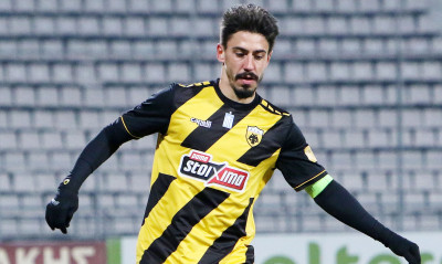 ΑΕΚ: Ο Σιμόες άνοιξε αθλητικό μπαρ (photos)