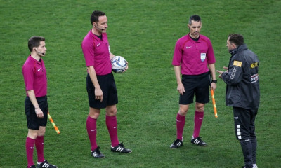 Γι' αυτό «κλειδώθηκαν» στα αποδυτήρια οι διαιτητές του ΑΕΚ-Άρης!