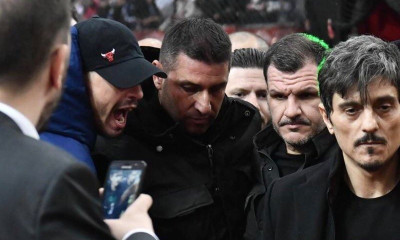 Ούτε μία λέξη!