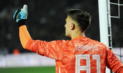 ΠΑΟΚ – Ολυμπιακός: Ντεμπούτο με ιστορικό ρεκόρ για Τζολάκη στην Τούμπα (video+photos)