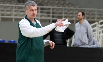 Καλαϊτζής: «Συγγνώμη για την εμφάνιση, πρέπει να υπάρξει αντίδραση»