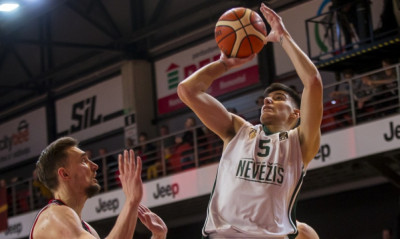 Ήττα για τα αδέλφια Καλαϊτζάκη