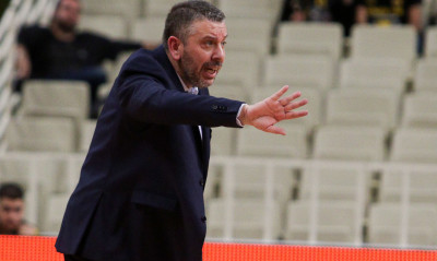 Παπαθεοδώρου: «Αξίζουν συγχαρητήρια οι παίκτες»