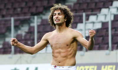 Επικό ποστάρισμα Ουάρντα: «Κάτσε... σπίτι»