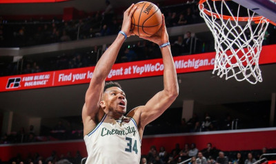 Μιλγουόκι Μπακς: Οι ευχές στην Ελλάδα για την 25η Μαρτίου