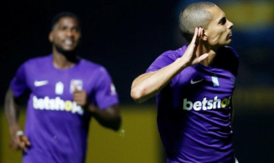 Άρης: Κυπριακά σενάρια για Ντιγκινί