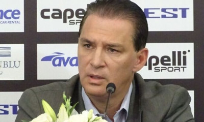 Φανατικός Ολυμπιακός ο Πρασσάς, αλλά θέλει την Καλαμάτα στη Super League