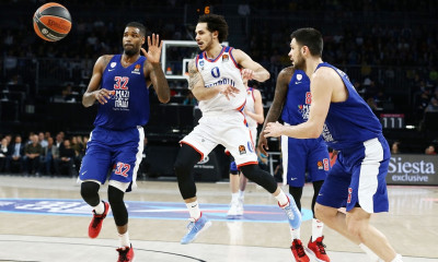 Κορονοϊός: Μόνο το «λουκέτο» μπορεί να... κλειδώσει τον διαστημικό Λάρκιν!