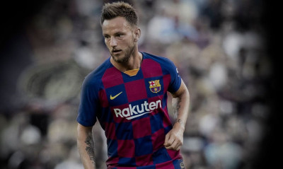 Η Μίλαν ετοιμάζει νέα πρόταση στη «Μπάρτσα» για τον Ράκιτιτς