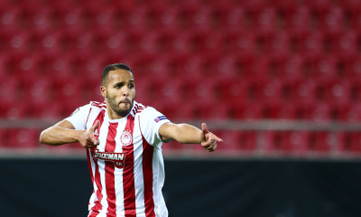 Ολυμπιακός: Αποθέωση Ελ Αραμπί στο Μαρόκο (video)