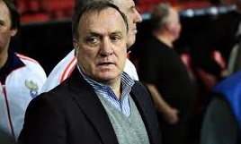 Για ακόμη ένα χρόνο στη Φέγενορντ ο Άντβοκαατ