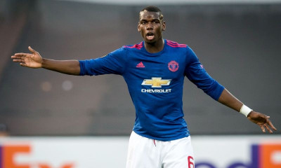 Το… τερμάτισε ο Πογκμπά: Έκανε «ποδιά» στη μάνα του! (video)