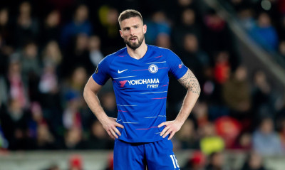 Η Τσέλσι ενεργοποίησε την οψιόν για Ζιρού