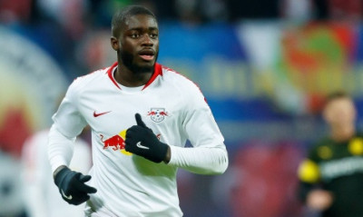 Ο Ουπαμεκάνο ανανεώνει έως το 2022 με τη Λειψία