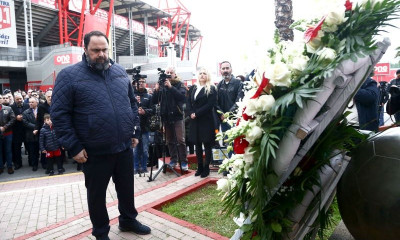 «Ο βανδαλισμός στο μνημείο της Θύρας 7 επίθεση κατά Ολυμπιακού και Μαρινάκη»