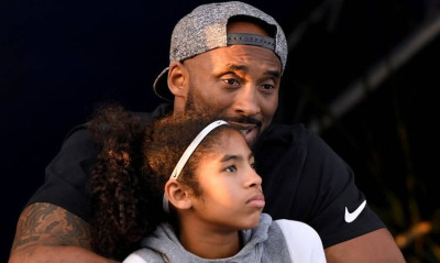 Εκπρόσωπος του πιλότου κατηγορεί τον Κόμπι Μπράιαντ και τους επιβάτες για το δυστύχημα