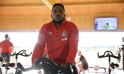 Λοκομοτίβ Μόσχας: Θετικός στον κορονοϊό ο Φαρφάν