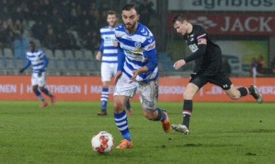 Ανανέωσε και επίσημα στη Ντε Γκράαφσαπ ο Μυστακίδης (videos)