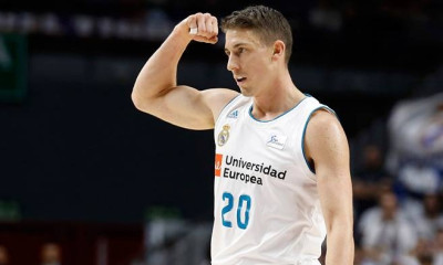 Ρεάλ Μαδρίτης: Ανανέωσε και επίσημα ο Κάρολ (photos)