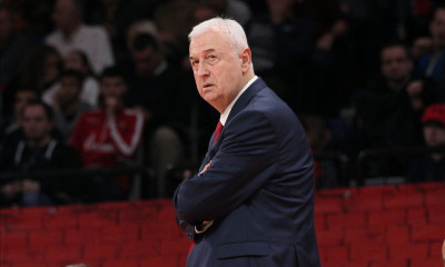 Αποχωρεί από τον Ερυθρό Αστέρα ο Σάκοτα!