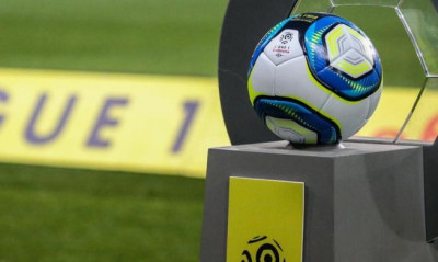 Το μυθικό πρωτοσέλιδο της «L' Equipe» για το «λουκέτο» στην Ligue 1 (photos)